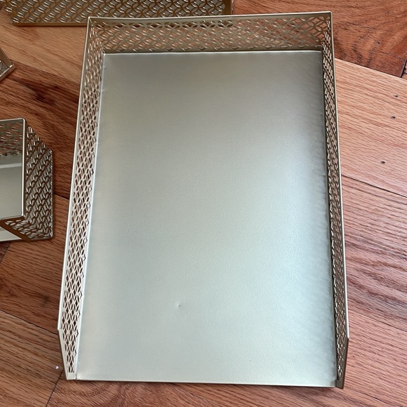 Gold Mesh Metal Office Organizer set - Picture 5 of 7